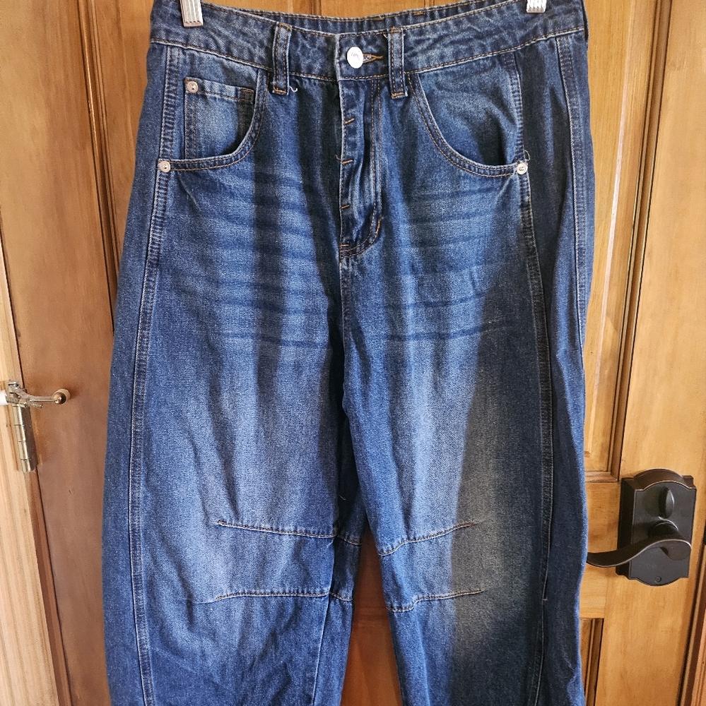 Barrel Jeans